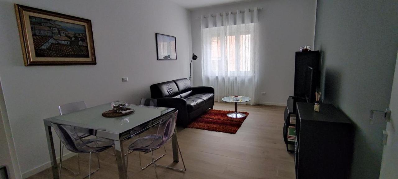 Interno Nove - Appartamento A コルシコ エクステリア 写真